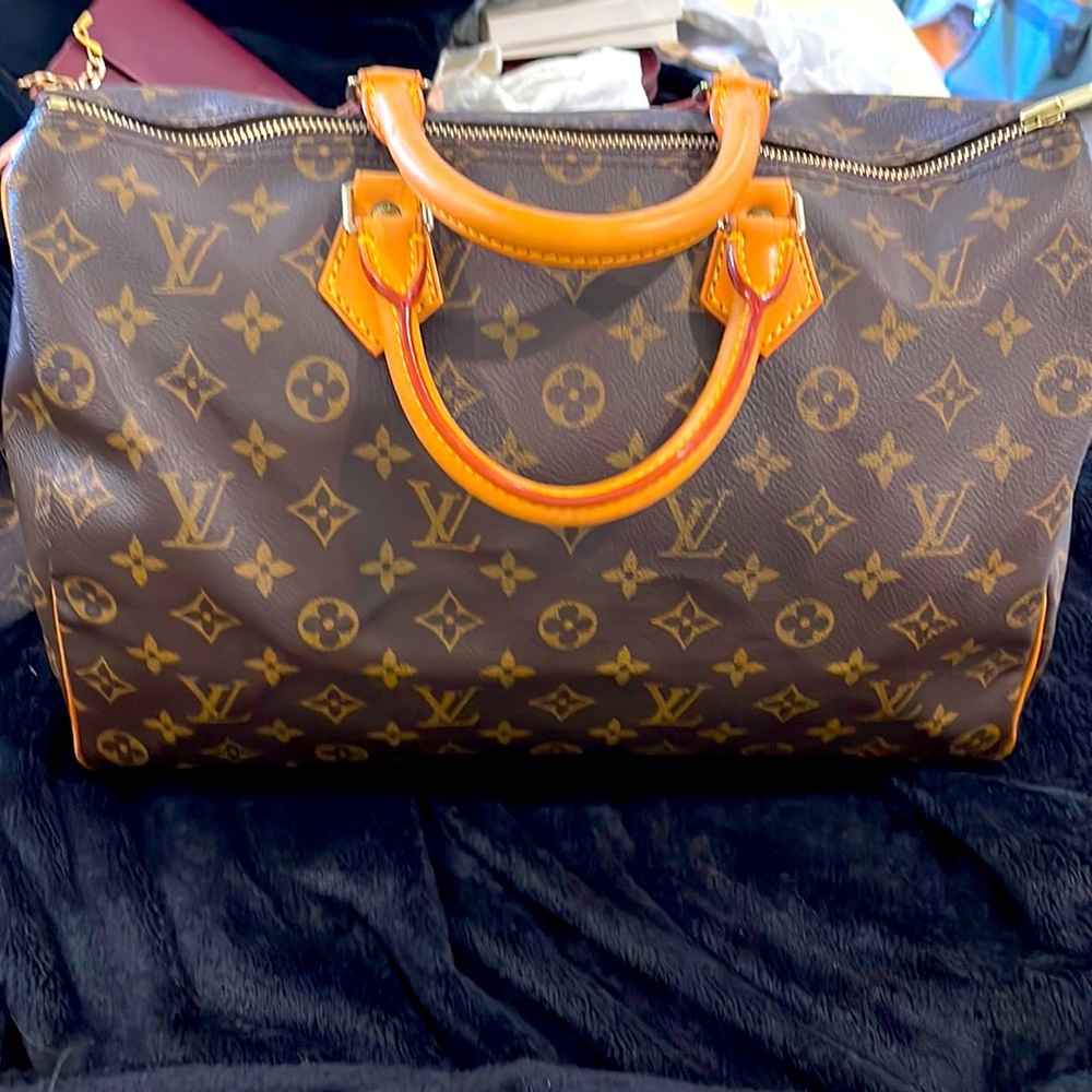 AUTHENTIC Louis Vuitton Speedy 35🤎🤎EUC🥰🥰SP1913